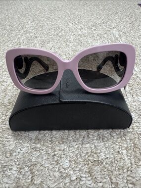 Prada Lilac Cat-Eye Sunglasses with Gradient Lenses